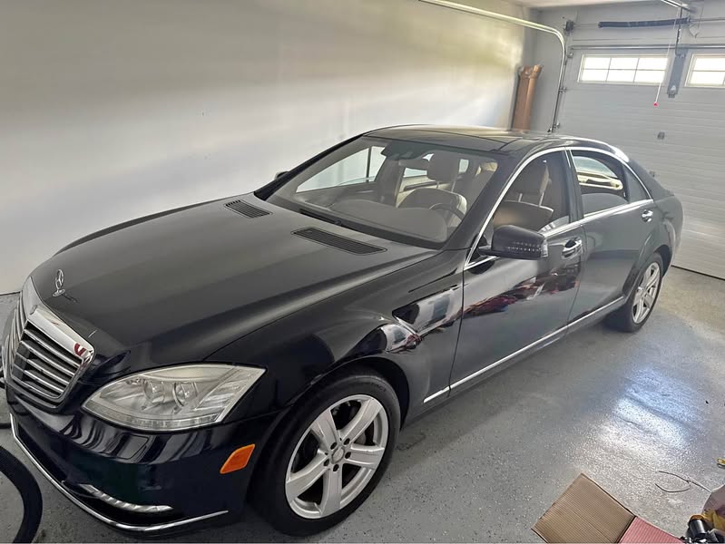 2011 Mercedes-Benz S-Class - S 550 4MATIC Sedan 4D