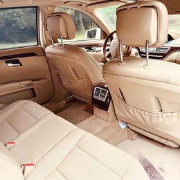 2013 Mercedes-Benz S-Class Sedan S550