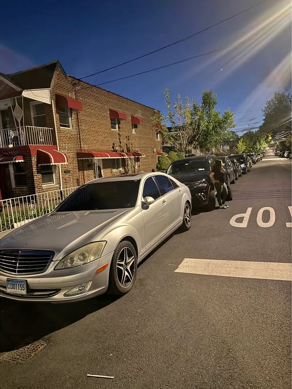 2008 Mercedes-Benz S-Class - S 550 4MATIC Sedan 4D