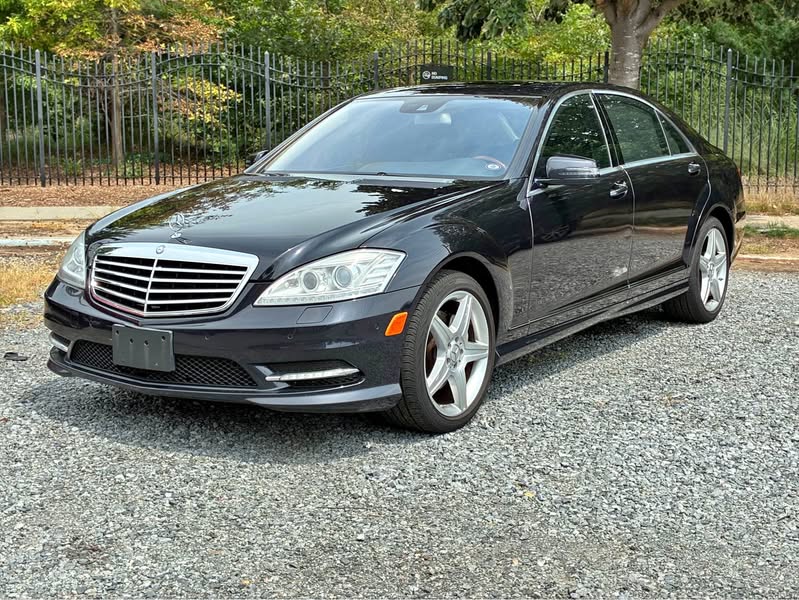 2010 Mercedes-Benz S-Class - S 550 4MATIC Sedan 4D