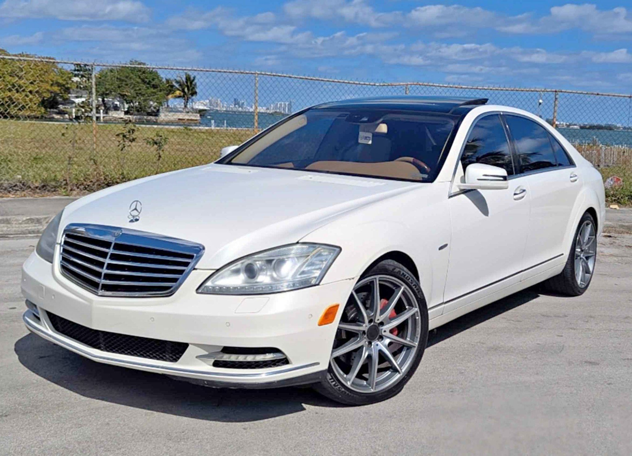 2012 Mercedes-Benz S-Class - S 550 4MATIC Sedan 4D