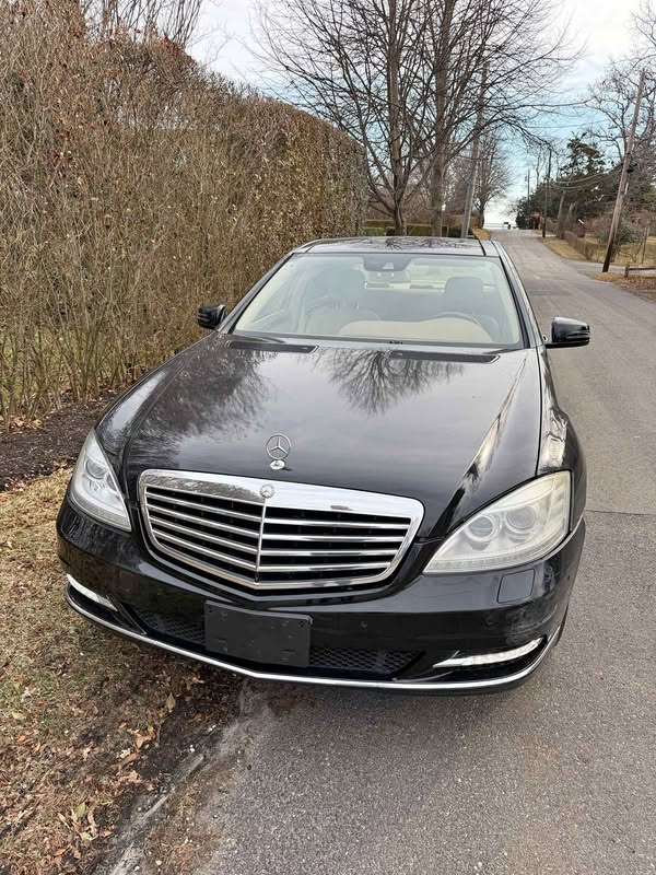 2013 Mercedes-Benz S-Class - S 550 4MATIC Sedan 4D