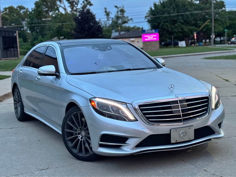 2015 Mercedes-Benz S-Class - S 550 4MATIC Sedan 4D