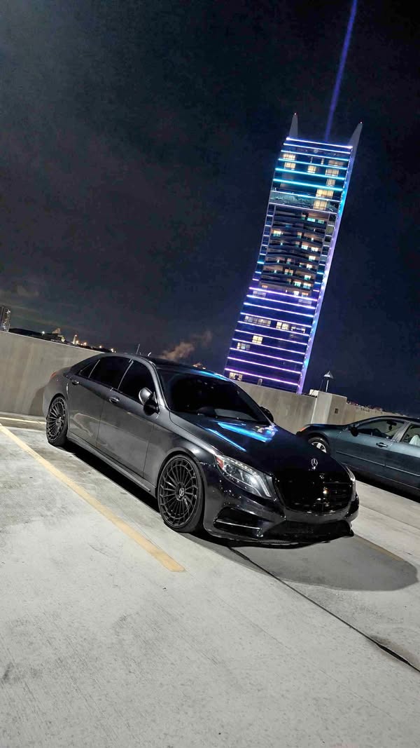 2015 Mercedes-Benz S-Class - S 550 4MATIC Sedan 4D