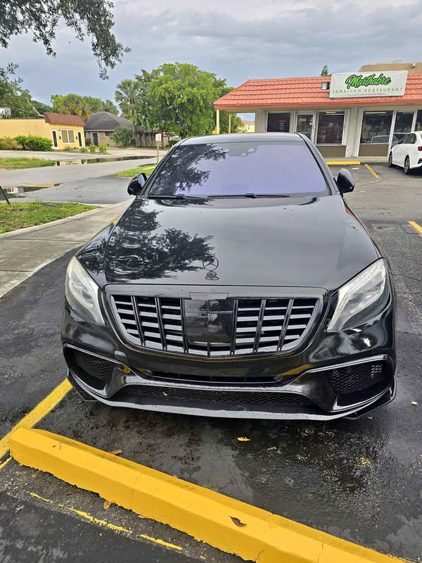 2014 Mercedes-Benz S-Class - S 550 4MATIC Sedan 4D