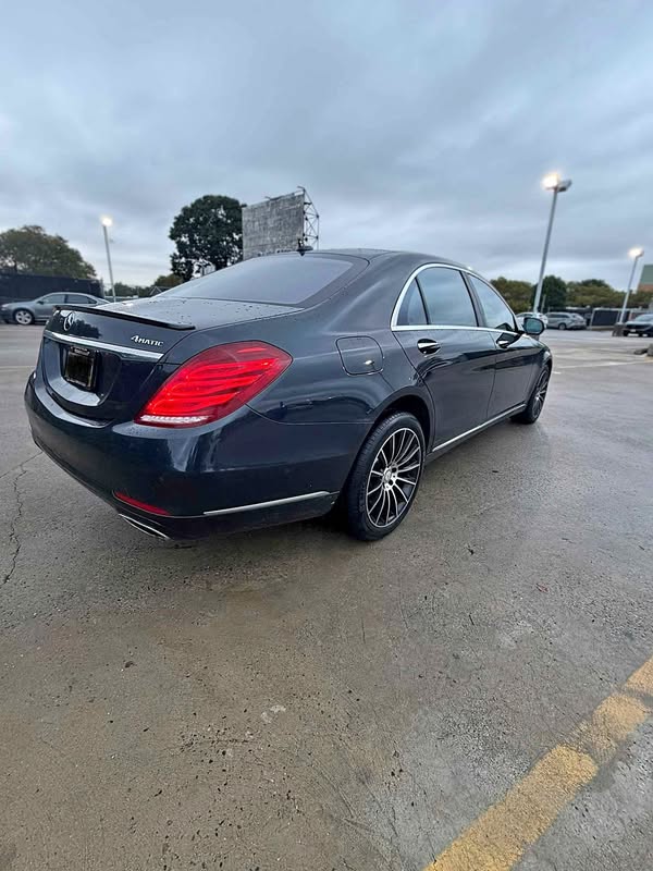 2016 Mercedes-Benz S-Class - S 550 4MATIC Sedan 4D