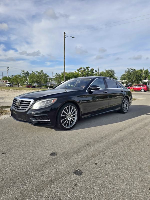 2016 Mercedes-Benz S-Class - S 550 4MATIC Sedan 4D