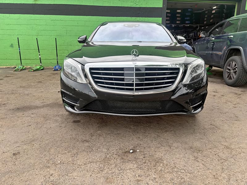 2015 Mercedes-Benz S-Class - S 550 4MATIC Sedan 4D