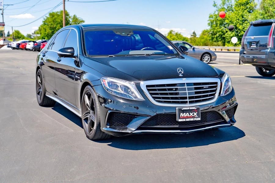 2016 Mercedes-Benz S-Class AMG S 63