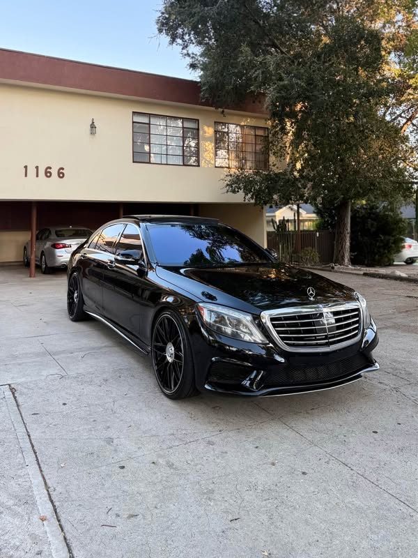 2014 Mercedes-Benz S-Class - S 550 4MATIC Sedan 4D