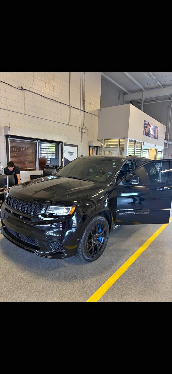 2020 Jeep Grand Cherokee - Trackhawk