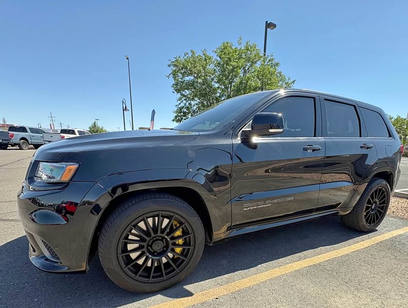 2021 Jeep Grand Cherokee - Trackhawk Sport Utility 4D