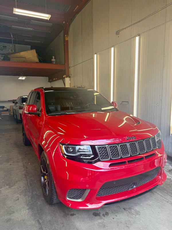 2020 Jeep Grand Cherokee - Trackhawk Sport Utility 4D