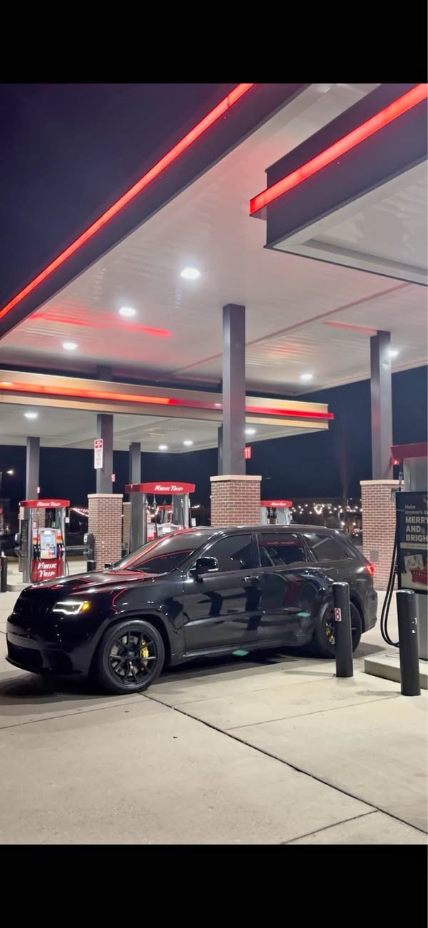 2018 Jeep Grand Cherokee - Trackhawk Sport Utility 4D