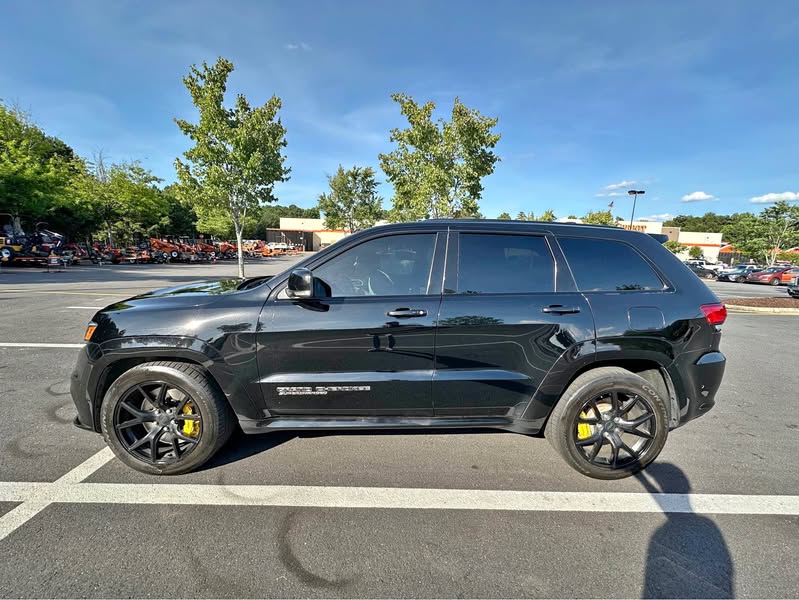 2021 Jeep Grand Cherokee - Trackhawk Sport Utility 4D