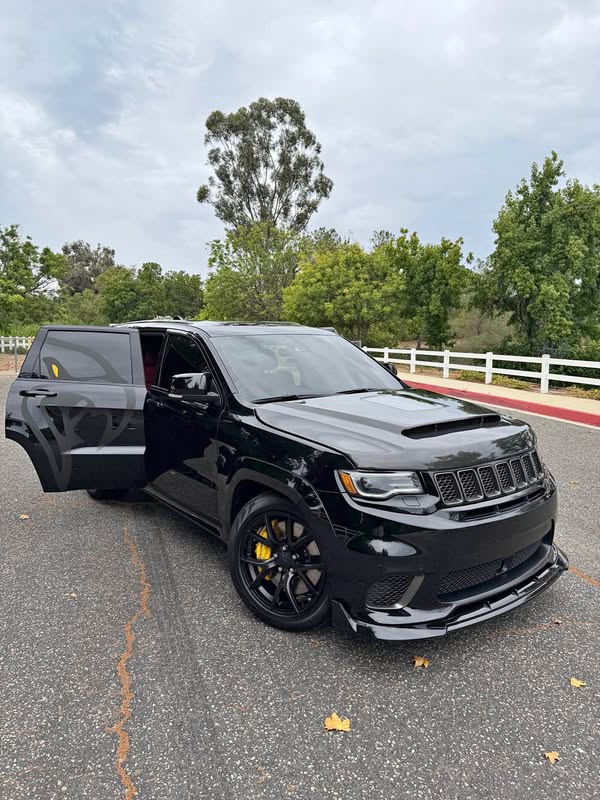 2018 Jeep Grand Cherokee - Trackhawk Sport Utility 4D