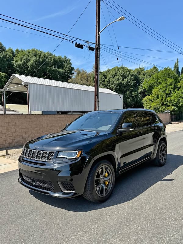 2018 Jeep Grand Cherokee - Trackhawk Sport Utility 4D
