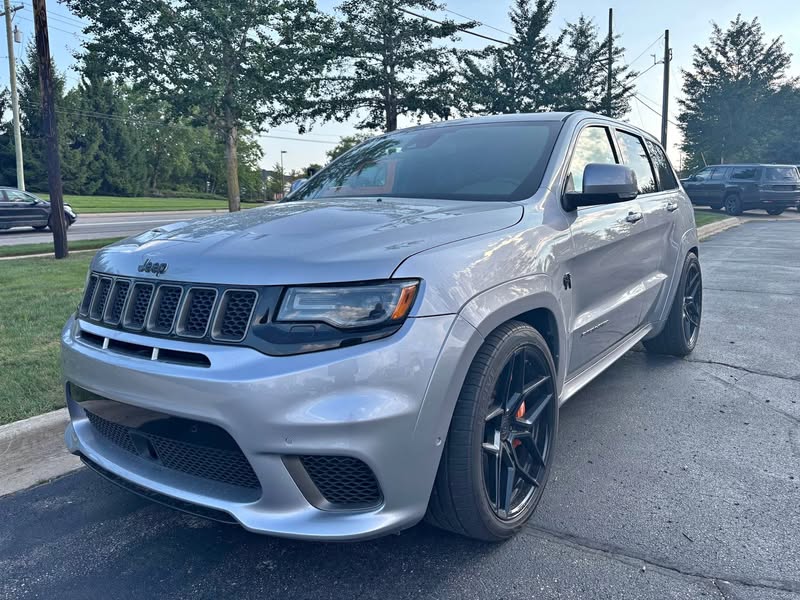 2019 Jeep Grand Cherokee - TRACKHAWK