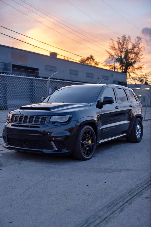 2018 Jeep Grand Cherokee - Trackhawk Sport Utility 4D