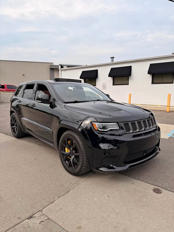 2021 Jeep Grand Cherokee - Trackhawk Sport Utility 4D