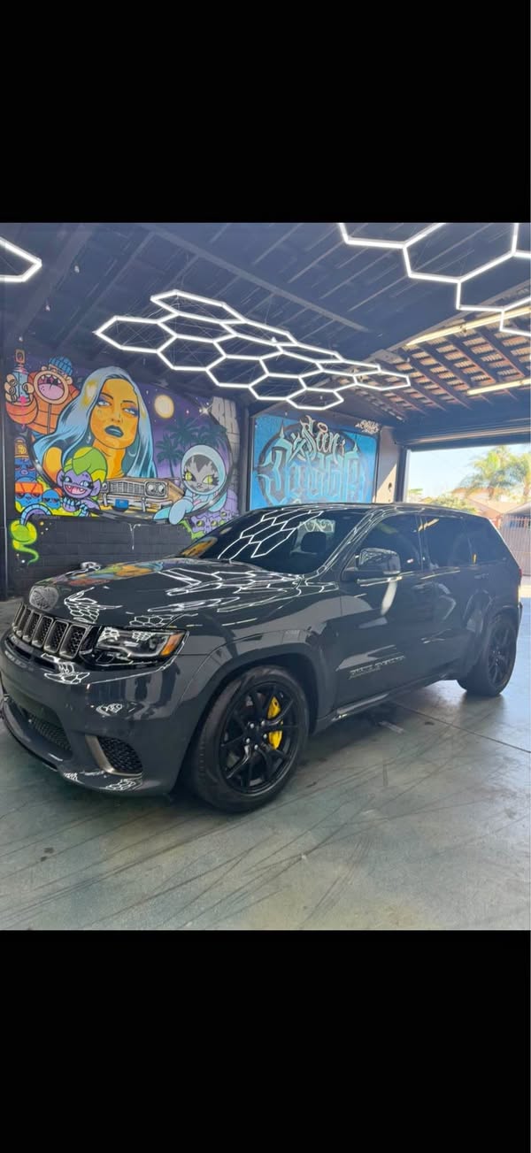 2018 Jeep Grand Cherokee - Trackhawk Sport Utility 4D