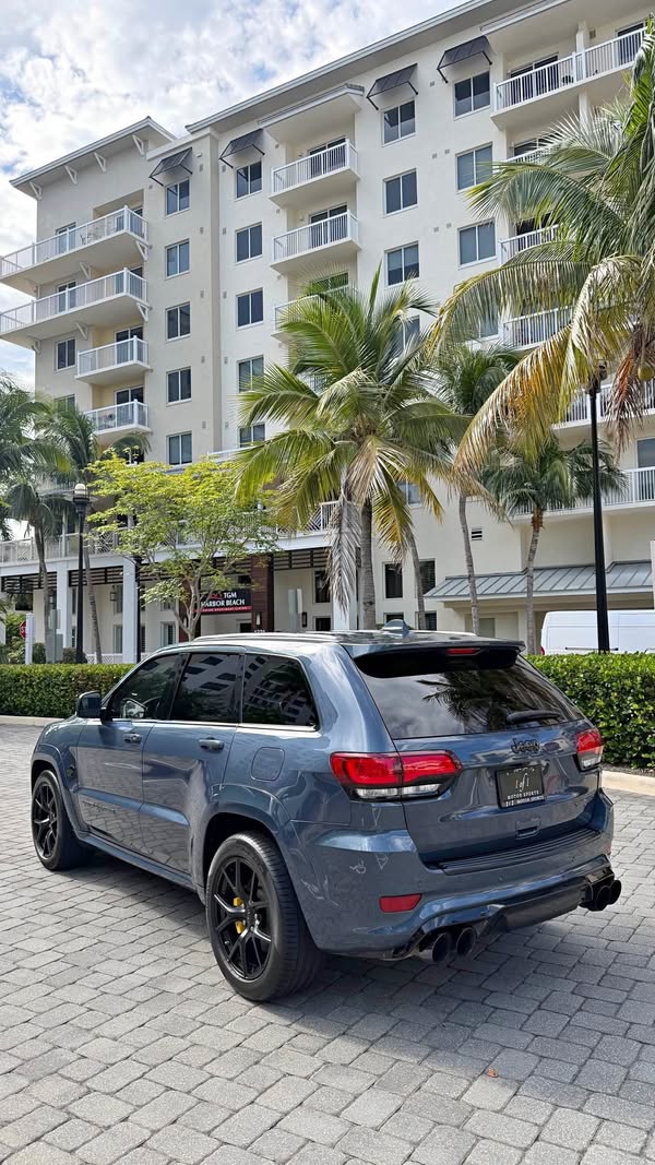 2021 Jeep Grand Cherokee - Trackhawk Sport Utility 4D
