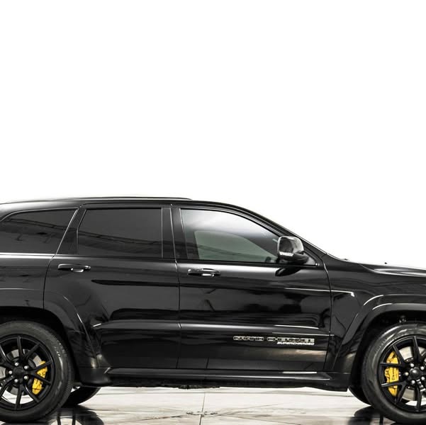 2021 Jeep Grand Cherokee Trackhawk -Hellcat Power, Sunroof, Tow Package \ud83e\udd18