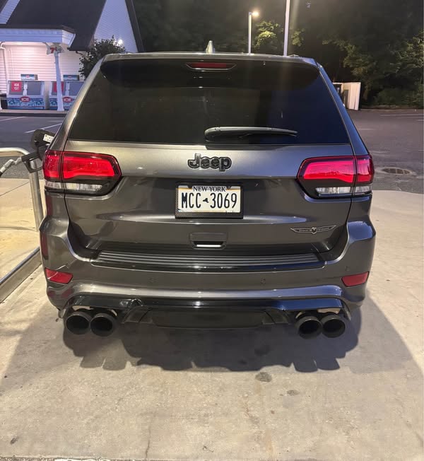 2021 Jeep Grand Cherokee - Trackhawk Sport Utility 4D