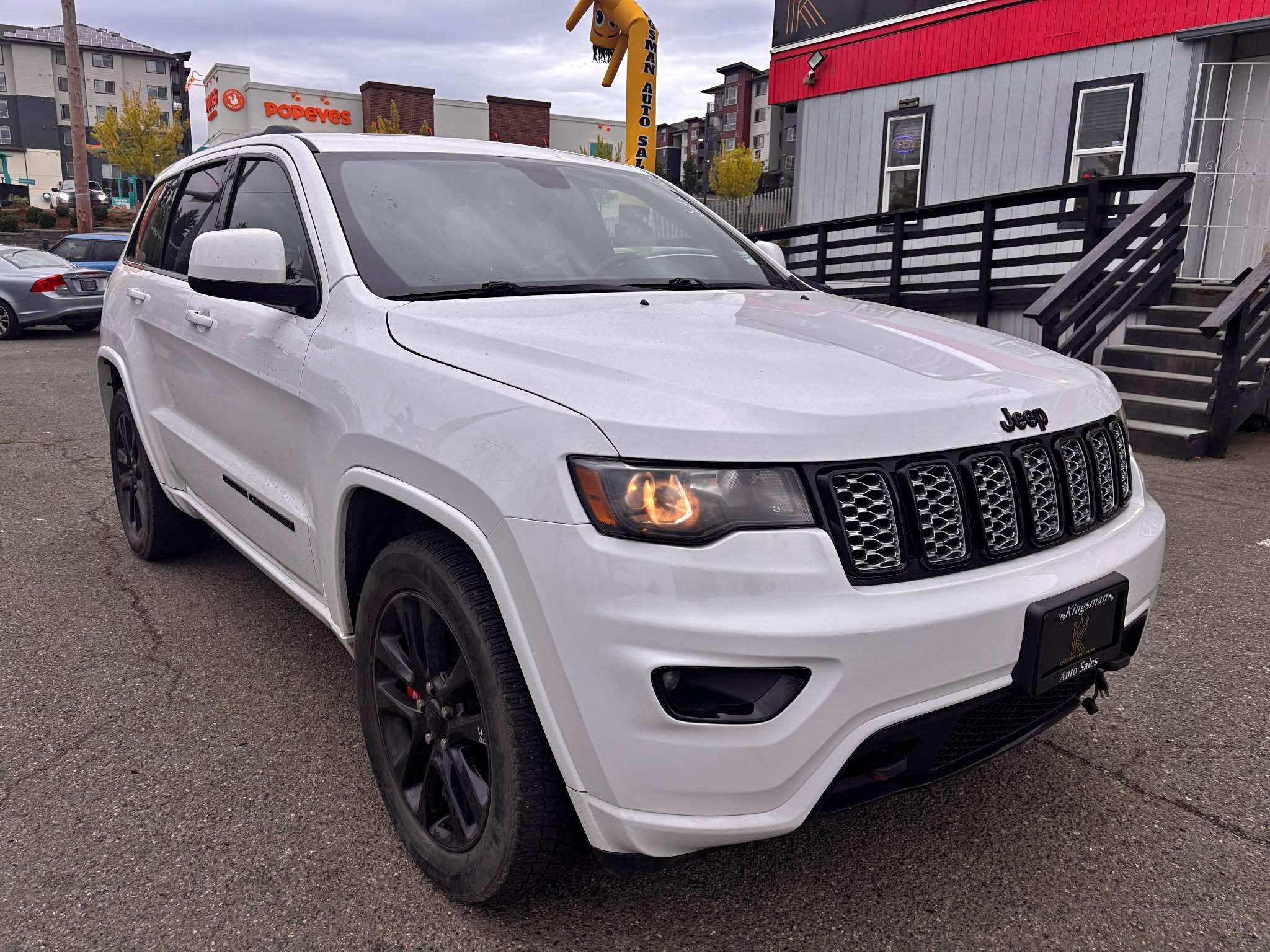 2018 Jeep Grand Cherokee - Laredo Sport Utility 4D