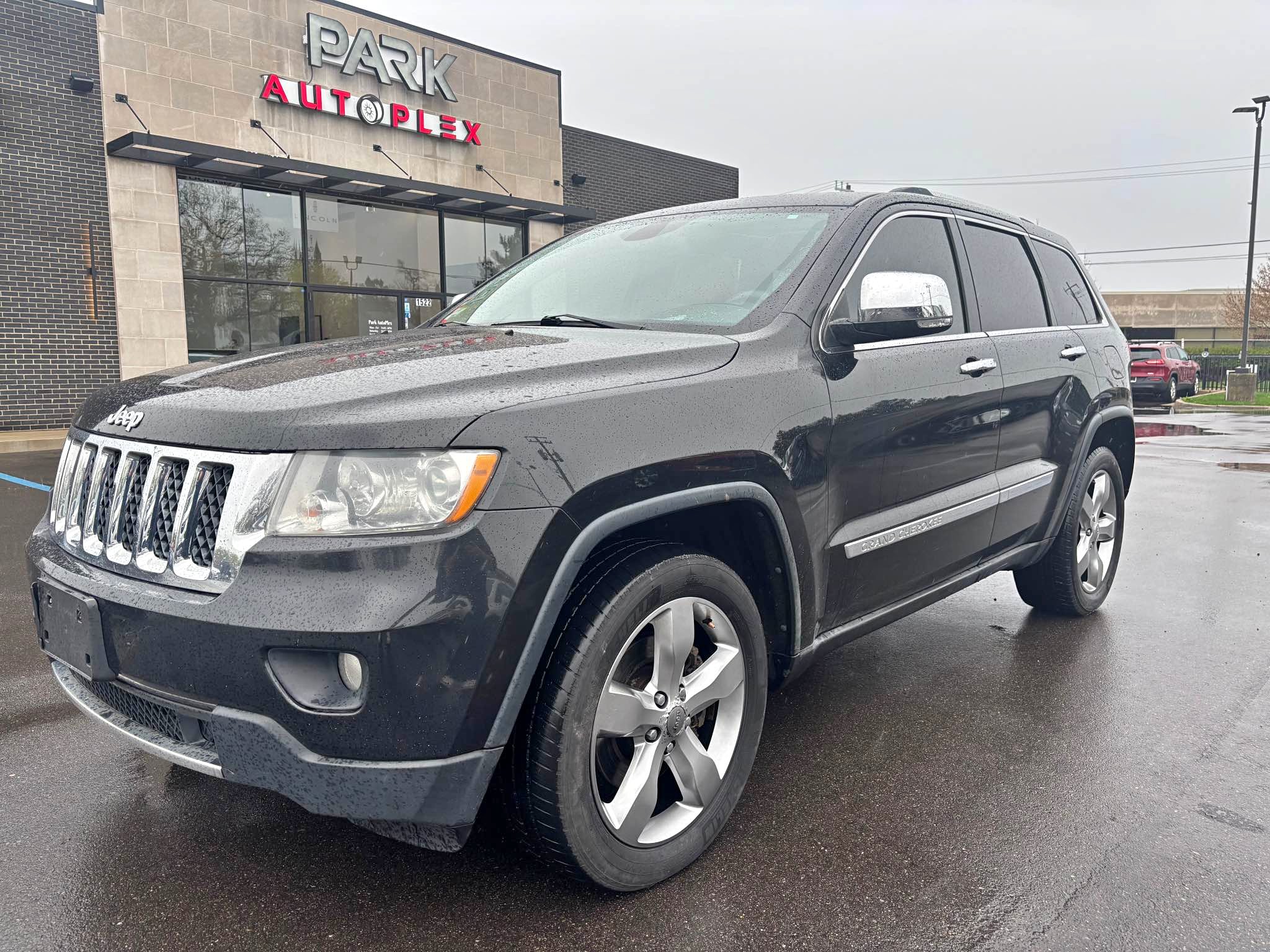 2012 Jeep Grand Cherokee - Overland Sport Utility 4D