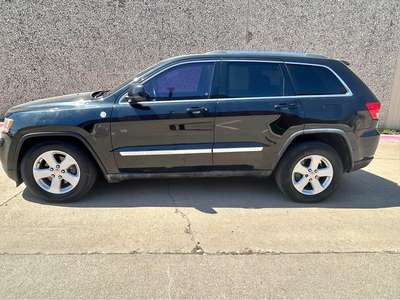 2011 Jeep Grand Cherokee - Laredo 4WD 4x4