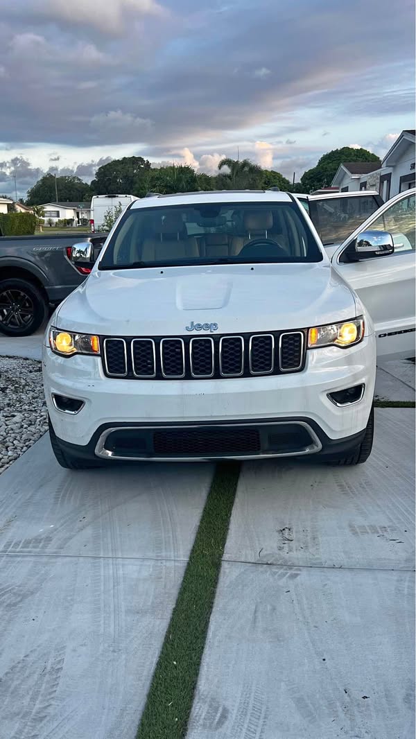 2020 Jeep Grand Cherokee limited