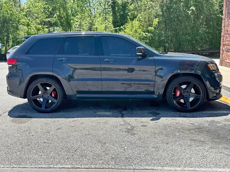 2018 Jeep Grand Cherokee - SRT Sport Utility 4D