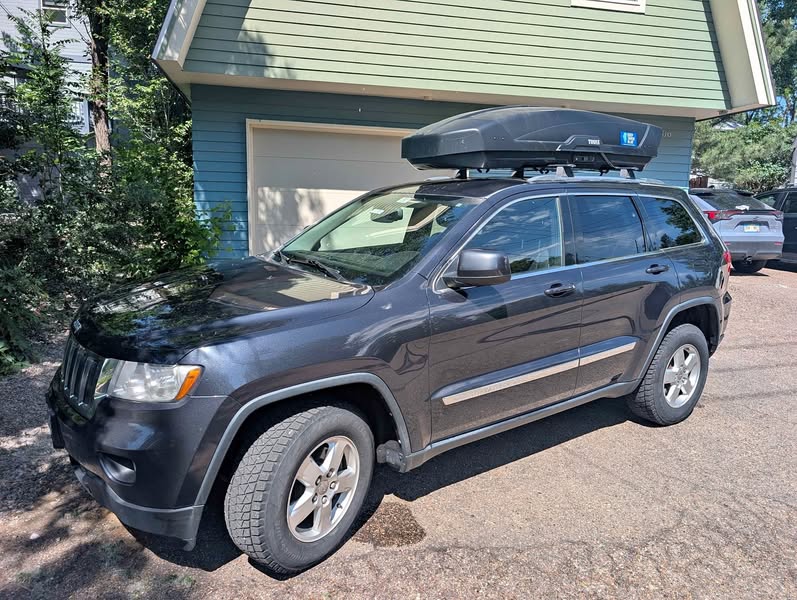 2013 Jeep Grand Cherokee - Laredo Sport Utility 4D