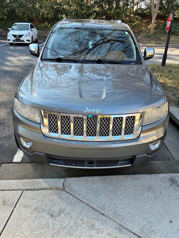 2014 Jeep Grand Cherokee - 5.9 Limited Sport Utility 4D