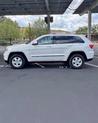 2011 Jeep Grand Cherokee - Laredo Sport Utility 4D