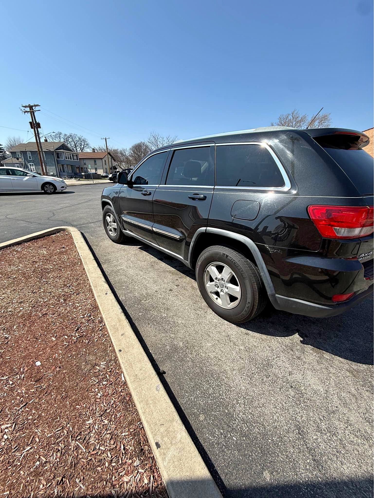 2012 Jeep Grand Cherokee - Laredo Sport Utility 4D