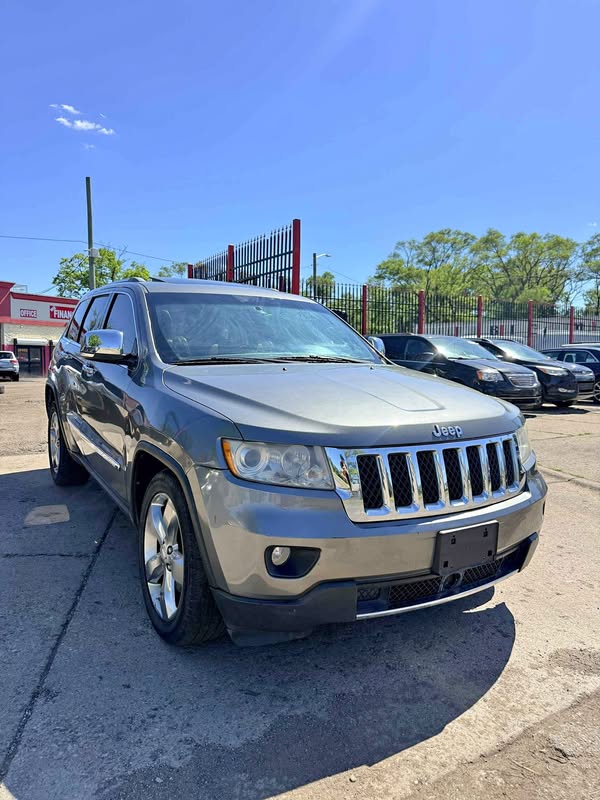2012 Jeep Grand Cherokee - Overland Sport Utility 4D
