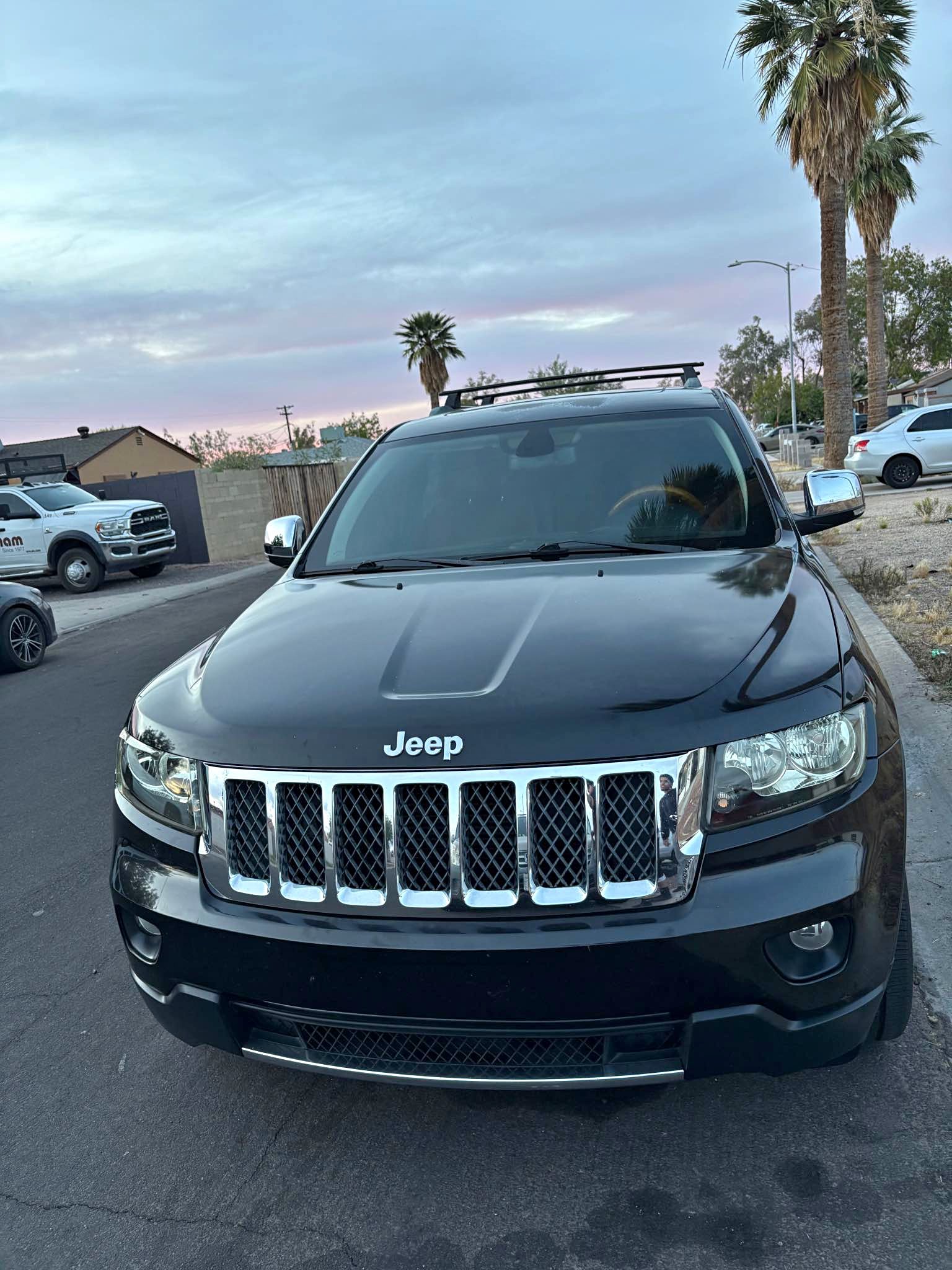 2013 Jeep Grand Cherokee - Overland Sport Utility 4D