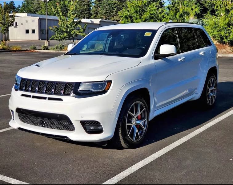 2017 Jeep Grand Cherokee - SRT Sport Utility 4D