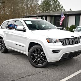 2019 Jeep GRAND CHEROKEE