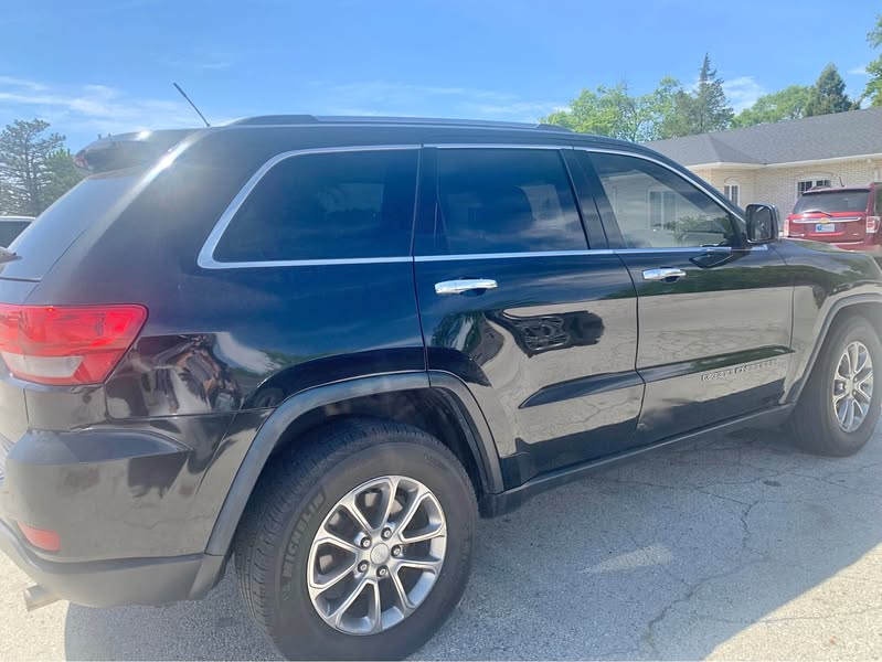 2011 Jeep Grand Cherokee Laredo X Sport Utility 4D