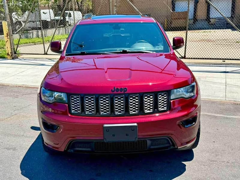 2018 Jeep Grand Cherokee - Altitude Sport Utility 4D