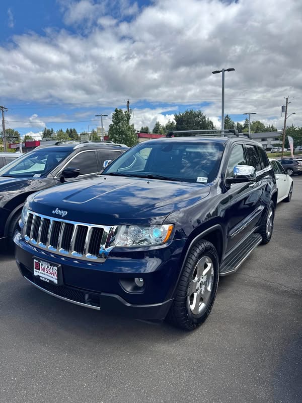 2013 Jeep Grand Cherokee - Limited Sport Utility 4D