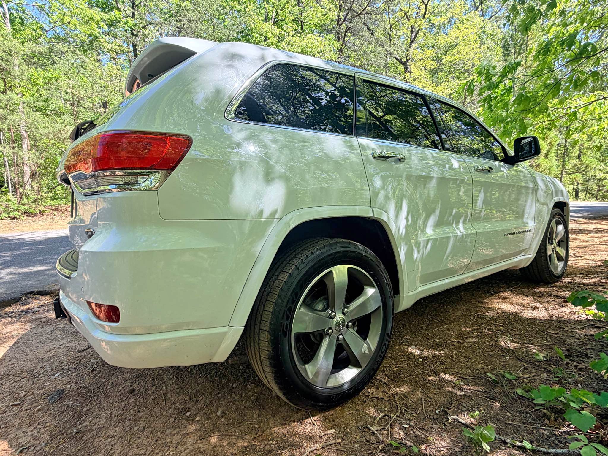 2015 Jeep Grand Cherokee - Overland Sport Utility 4D