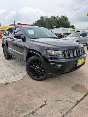 2019 Jeep Grand Cherokee - Alitude sport utility 4D