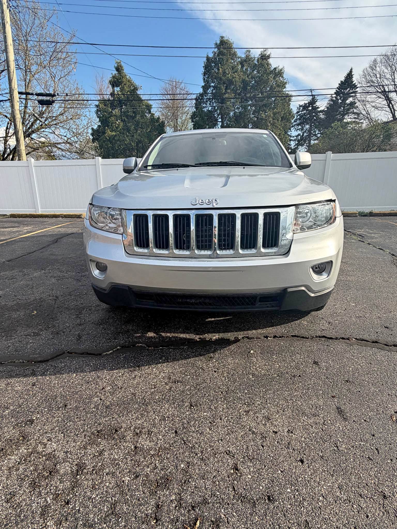 2013 Jeep Grand Cherokee - 4x4