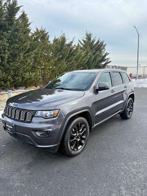 2018 Jeep Grand Cherokee - Altitude X Sport Utility 4D