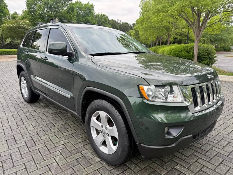 2011 Jeep Grand Cherokee - Laredo Sport Utility 4D