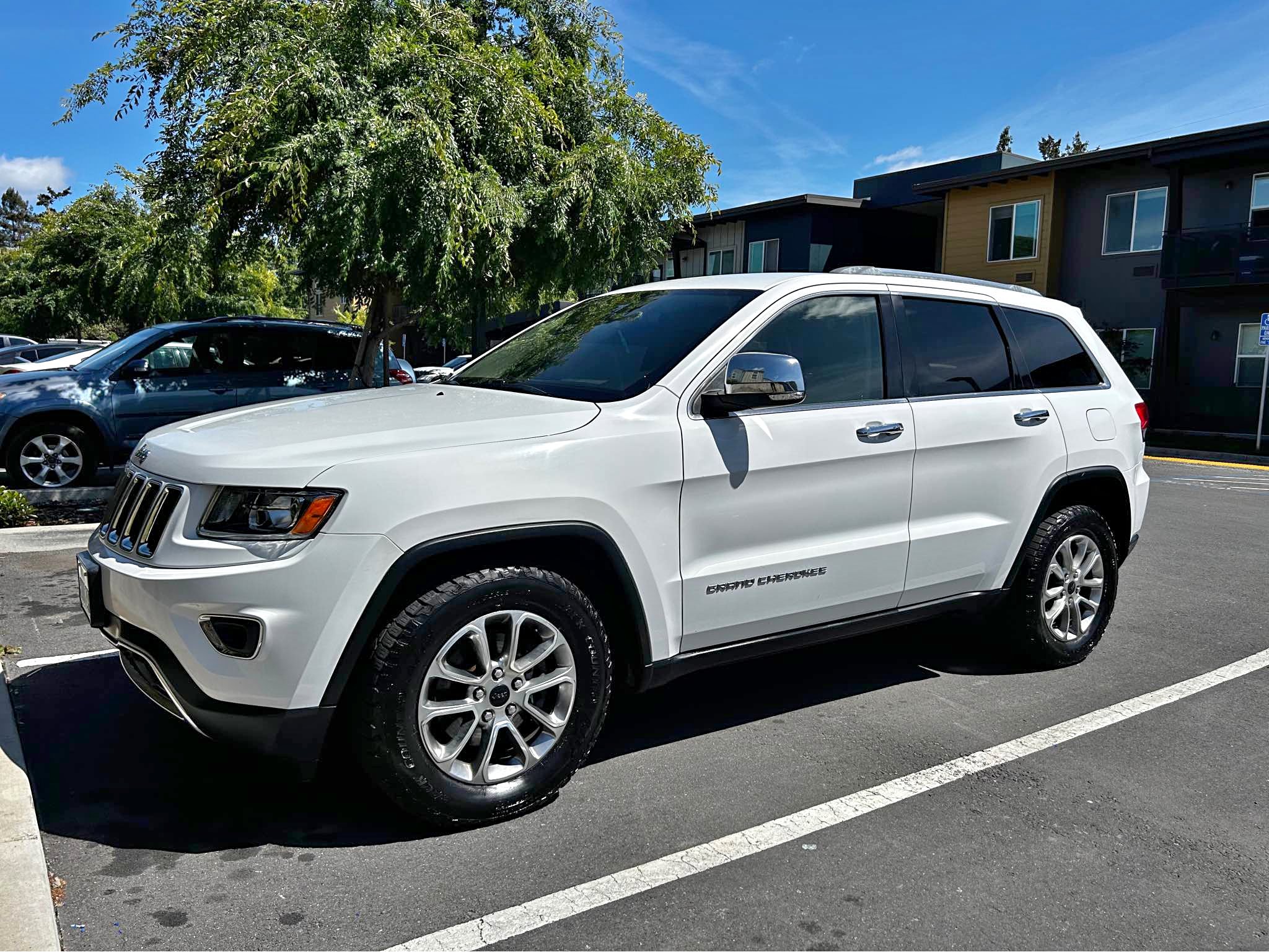2014 Jeep Grand Cherokee - Limited Sport Utility 4D